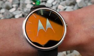 Moto Watch 23 जनवरी को होगी लॉन्च, जानिए इसके फीचर्स, बैटरी और खासियतें