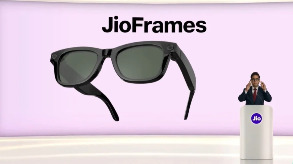 जियो के AI चश्मों के लिए लगी लंबी लाइन