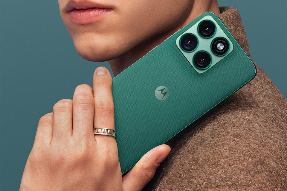 Motorola Edge 70 Fusion भारत में लॉन्च: Price, Features, Specifications और 7000mAh Battery की पूरी जानकारी