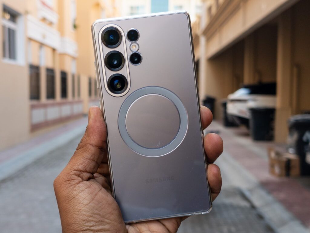 Variable Aperture Camera क्या होता है और यह इतना खास क्यों है?
